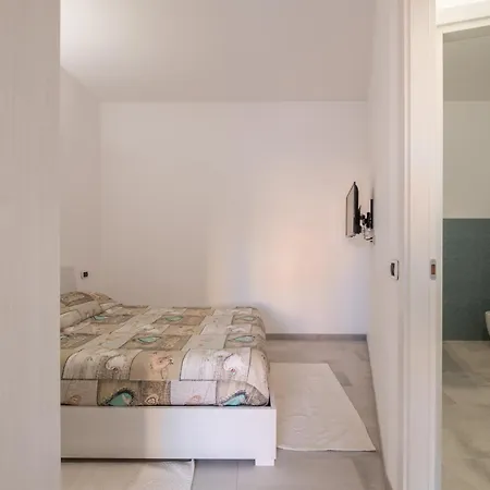 Dimoras 4 Guests Parking Appartamento *